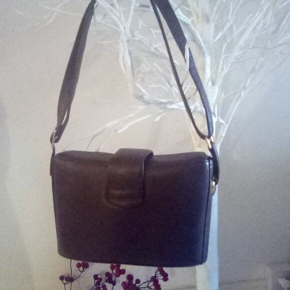 VTG Cosette And Frenchy Of California Leather Box Like Bags. - Picture 4 of 12